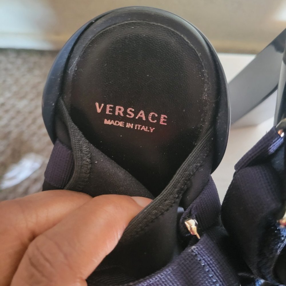 Sandals - Picture 9 of 9